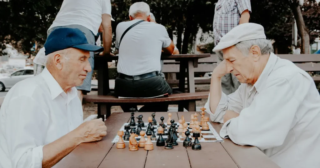 Top Hobbies & Activities for Seniors: Reduce Stress & Boost Wellbeing
